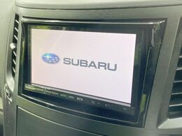 【純正ナビ】人気の純正ナビを装備。オーディオ機能も充実しており、Bluetooth接続すればお持ちのスマホやMP3プレイヤーの音楽を再生可能！毎日の運転がさらに楽しくなります！！