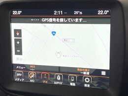 ●純正ナビ:一体感のあるナビは、高級感ある車内を演出してくれます。Bluetooth再生などオーディオ機能も充実しておりますので、運転もより楽しめます♪
