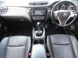 ご納車後も安心なプレミアム保証をご提案いたします。ナビや電装品、エアコンなども含めた600項目の充実した保証内容と安心のロードサービス付帯でサポートいたします。詳細はお尋ねください。