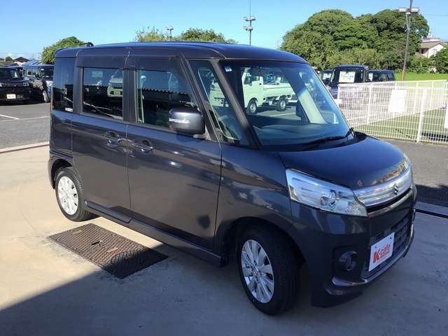 【届出済未使用車の得する価格】大量仕入れにより車両価格が割安な上重量税は払い込み済みで、登録月によっては取得税もかかりません。