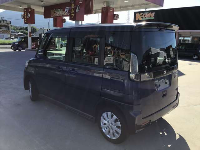 【届出済未使用車の得する価格】大量仕入れにより車両価格が割安な上重量税は払い込み済みで、登録月によっては取得税もかかりません。