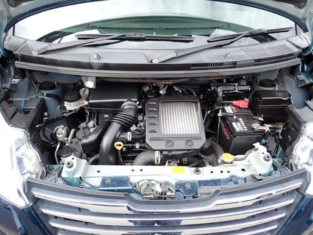 エンジンは快調です！お車の事なら、何でもお気軽にご相談下さい！