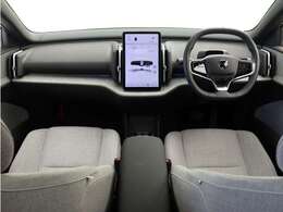 ドライバー・ディスプレイとセンターディスプレイを、12.3インチのタブレットに集約しました。運転操作に必要な情報とよく使う機能のコントロールボタンを、同一画面内にわかりやすく表示させることができます。