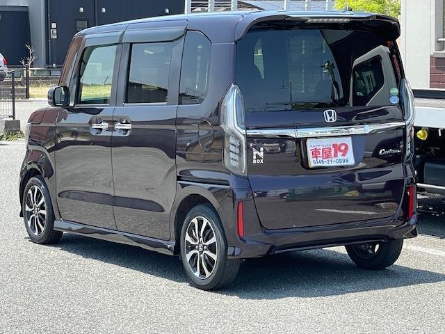 外装仕上済★コーティングを施し、ツルツルピカピカの耀くボディに仕上げています！洗車専門スタッフも在籍し、いつでもキレイな状態を見ていただけるよう、頑張っていますヽ(^o^)丿一見の価値有っ♪