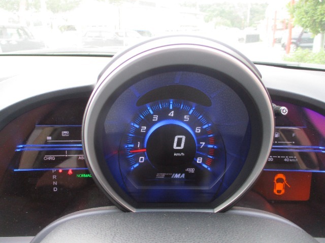 見やすいメーター周りで快適な運転できます！