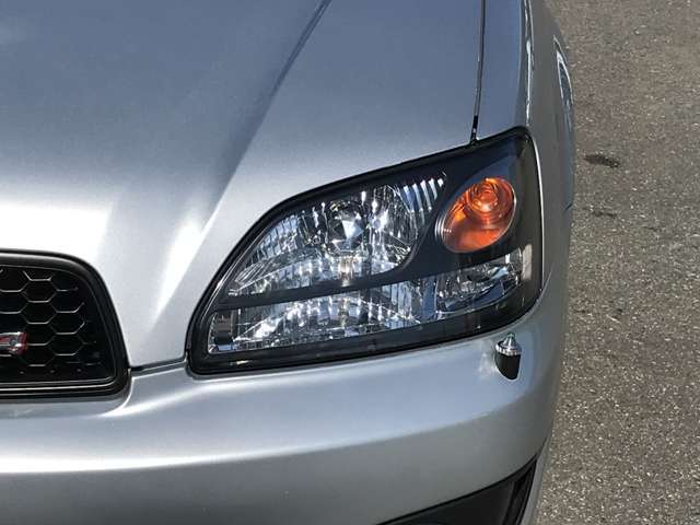 内装画像や装備画像をさらに詳しく、お電話やメールでご説明いたします。無料電話0078-6002-751319までお待ちしております。