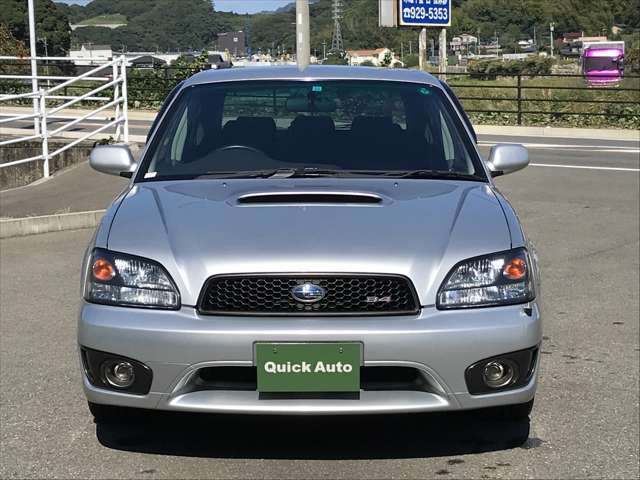 日本全国納車が可能です。遠方のお客様でも、陸送のご相談や納車までの流れ・購入方法を詳しくご説明致します。まずはお気軽にお問合わせ下さい。