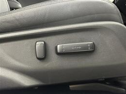 【運転席操作部】快適なドライブを楽しむための機能が装備されています！運転席から触れるので、使いやすいです！除菌プランいれていただくと、さらに清潔で安心していただけます！