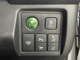 【運転席操作部】快適なドライブを楽しむための機能が装備されています！運転席から触れるので、使いやすいです！除菌プランいれていただくと、さらに清潔で安心していただけます！