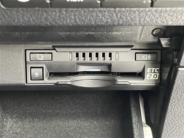 【純正ナビ連動型ビルトインETC2.0】