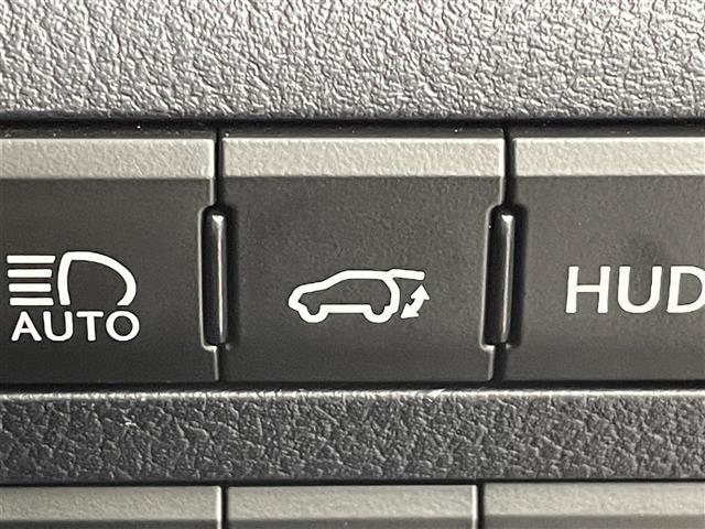 【電動リアゲート】