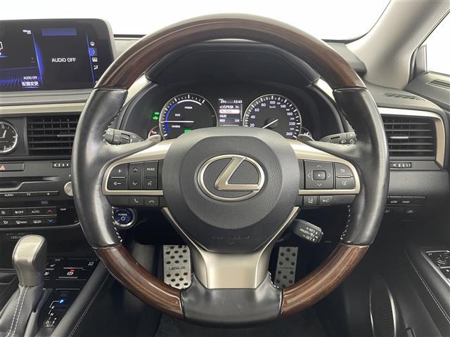 【ウッド革コンビステアリング】