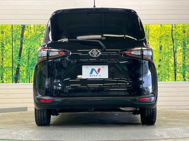 安心の最長10年・走行無制限保証（有償）をご用意。保証内容も充実はもちろん、無料点検＆オイル交換や、年中無休の全国・24時間ロードサービスも付帯されておりますのでご安心下さい。