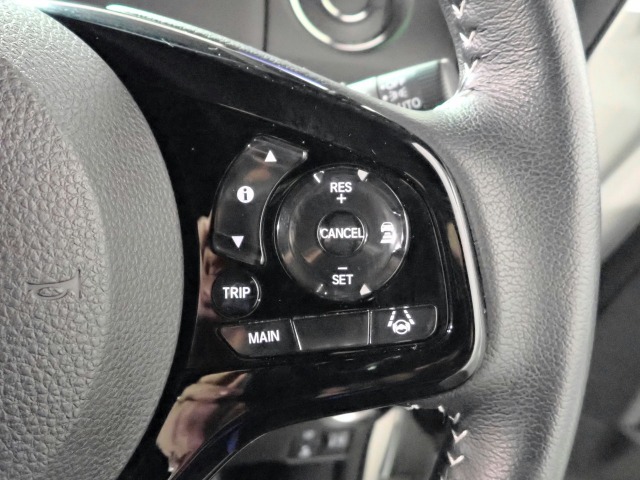 ◆東海地区最大級の展示場に自社整備工場完備で安心♪三重県でホンダ車をお探しならU-Select鈴鹿へご用命ください♪お問い合わせは　TEL　059-378-7717　へお気軽にお問い合わせください◆