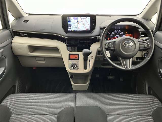 YouTubeにお車の紹介動画を掲載しております。画像ではわかりにくい細かなところまで紹介♪ご視聴用URLはお問合せください。