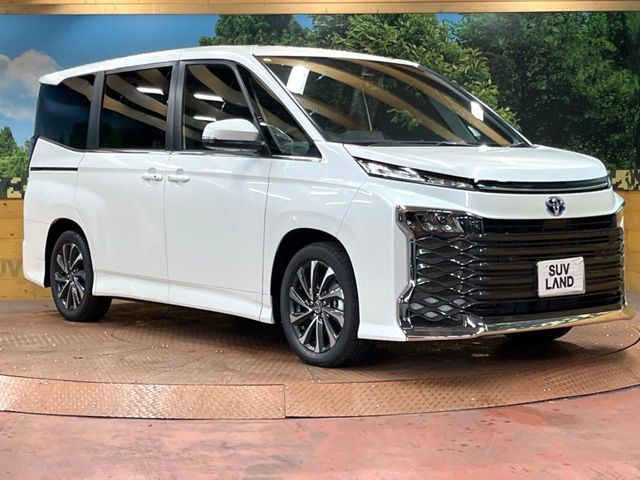 大好評のボディコーティング「弾スプラッシュコート」もご納車までに施工可能。通常のガラスコートと異なる、耐久年数6年の無機質ガラスコーティングが、ボディをキレイな状態に保ってくれます。