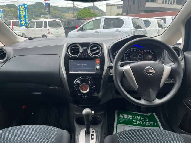 シシドモータースではお車のご購入はもちろんのこと、納車後の整備・車検や万が一の事故の際の板金修理に対しても対応が可能です。