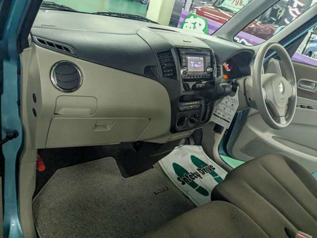 軽自動車はランニングコスト（維持費）が安く大変乗りやすくなっております。