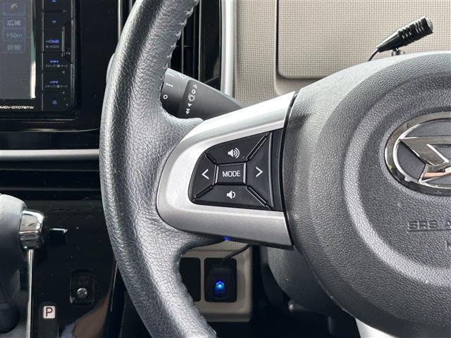 【運転席操作部】快適なドライブを楽しむための機能が装備されています！運転席から触れるので、使いやすいです！除菌プランいれていただくと、さらに清潔で安心していただけます！