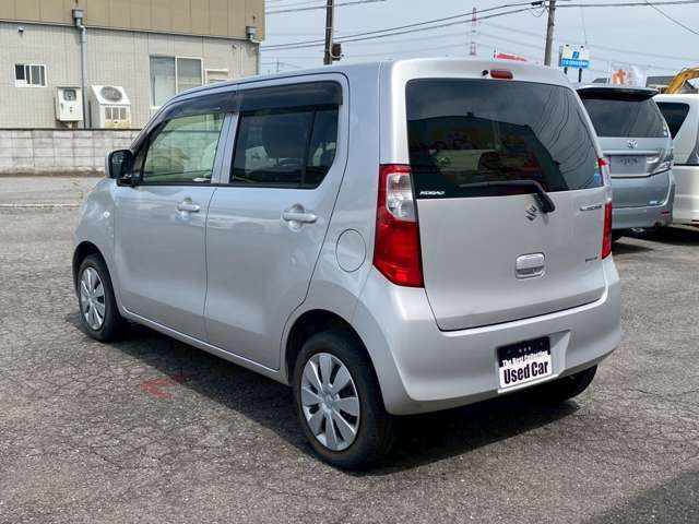 中古車販売　パドックアース　高崎店　住所：〒370-3102　高崎市箕郷町生原1075-11