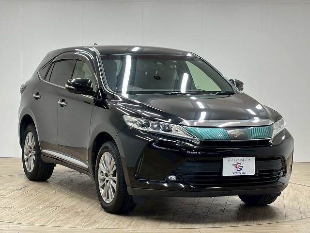 お車ご成約時の付帯率は驚きの90％OVER。GOOD　SPEED自慢のスーパーガラスコーティング。見違えるほどの輝きを放ち、納車後のメンテナンスも楽々。是非一度お試し下さい。