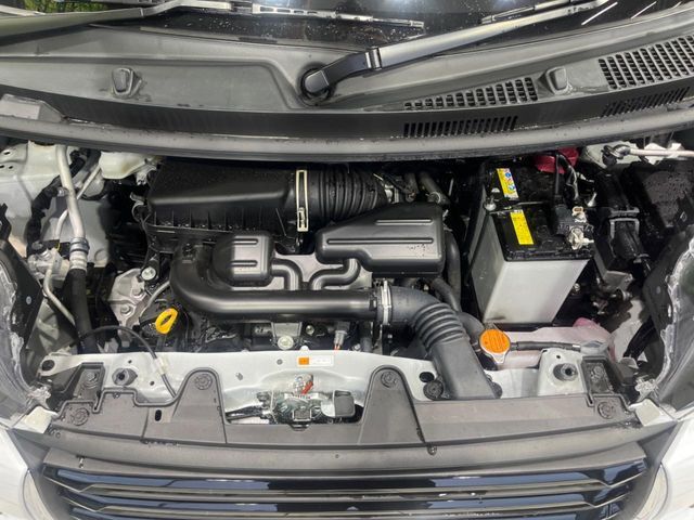 親切・丁寧な専門メカニックスタッフが応対！・車検・点検整備・事故等の修理などアフターサービスも安心。お車のカスタマイズもネクステージのサービススタッフまでご相談ください！