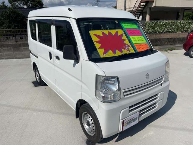 各種カスタム受付中！！オーディオ・カーナビ取付から内装イルミネーション加工・ウッドパネル取付・HID加工・社外パーツの取付けなどもご提案出来ます。