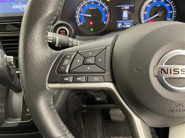 【運転席操作部】快適なドライブを楽しむための機能が装備されています！運転席から触れるので、使いやすいです！除菌プランいれていただくと、さらに清潔で安心していただけます！