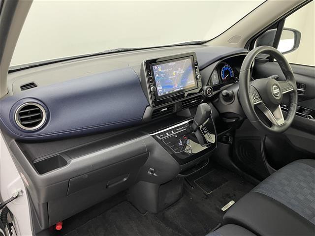 【インパネ全体】全方位で視界が広く、高い目線で運転もしやすいです！