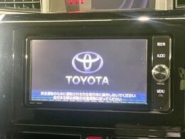 【純正ナビ】人気の純正ナビを装備。オーディオ機能も充実しており、Bluetooth接続すればお持ちのスマホやMP3プレイヤーの音楽を再生可能！毎日の運転がさらに楽しくなります！！