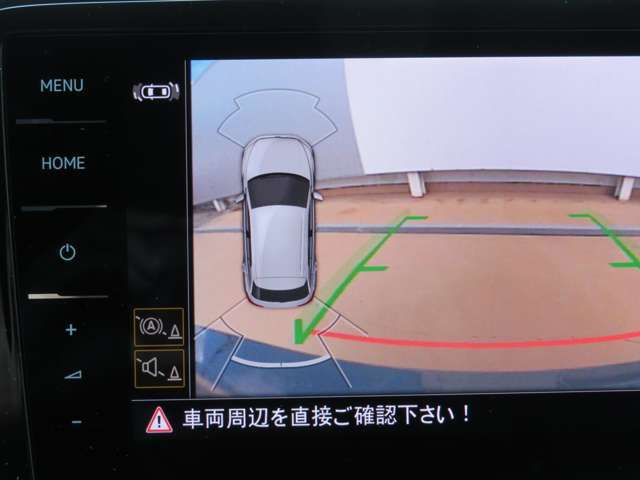 FRセンサーにより障害物などを検知してディスプレイで距離や位置を表示して駐車時の安全な操作をサポートするオプティカルパーキングシステムを装備しています☆