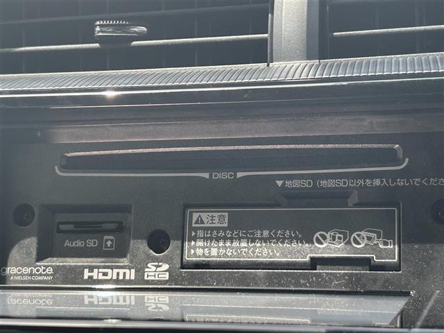 【運転席操作部】快適なドライブを楽しむための機能が装備されています！運転席から触れるので、使いやすいです！除菌プランいれていただくと、さらに清潔で安心していただけます！