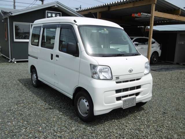4WD、オートマ、ハイルーフ、エアコン、パワステ、ETC、集中ドアロック！ご来店の際は、在庫確認の上お越しくださいますようお願いします。