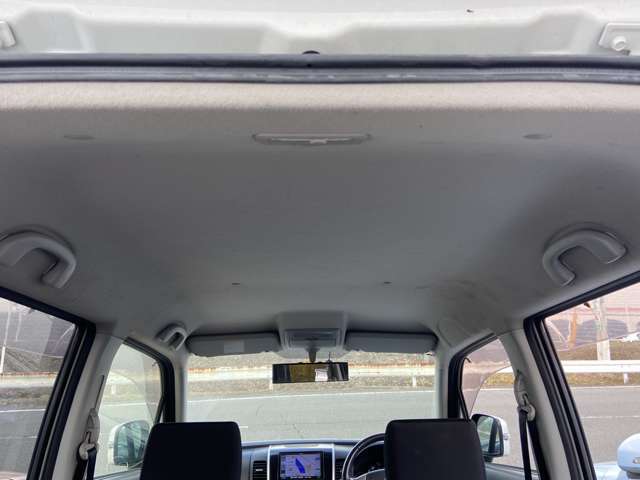 当社では厳選したお車をプロの職人がしっかりと整備した後にお客様のもとにお届けさせて頂きます☆なんでもご相談ください！