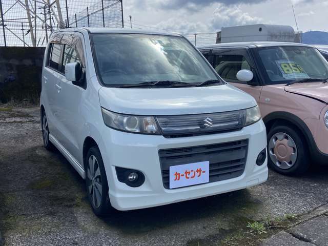 軽自動車・乗用車はもちろん軽トラック・ハコバンなど！様々なお車を展示しております！ぜひお気軽にお越しください☆