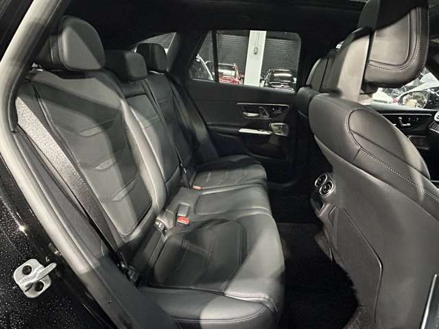 掲載車両以外にもグループ総数600台以上の在庫を保有しております。認定中古車専任セールスがお客様にピッタリの1台をお探し致します。遠隔地のお客様もお気軽にお問合せください。