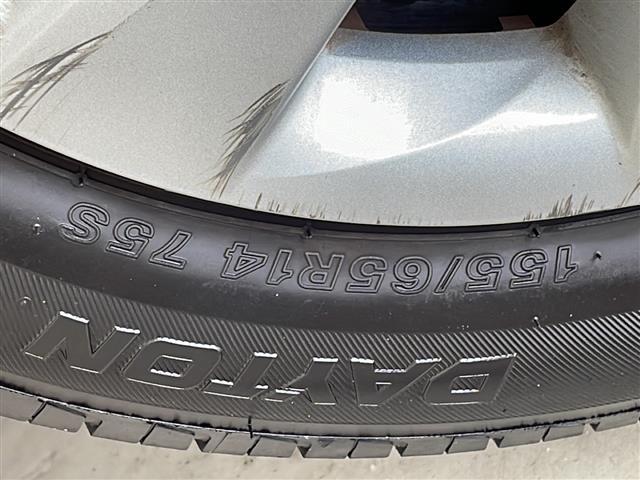 【その他】このクルマ限定で使える装備品が付いています！使い方などはぜひ実際に店舗にお越しいただき、専門スタッフにお尋ねください！