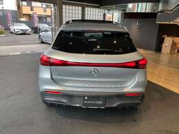 認定中古車なので購入後お近くのディーラーで保証や整備が受けられます。