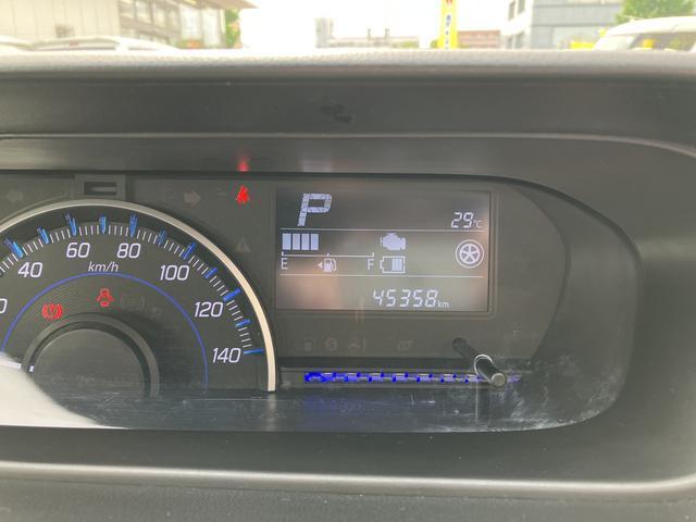 全車納車前に洗車、室内清掃をさせていただいております。できるだけきれいな状態でご納車させていただくように努めてまいります。気になる個所やご希望などがありましたらお気軽に担当スタッフへご相談ください。