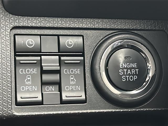 運転席操作部の画像です。店舗にて現車の確認もいただけますので、お電話で在庫のご確認の上是非ご来店くださいませ！！！ワクワクするクルマ選びをご提案します！
