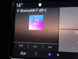 ●Bluetooth：お手持ちのスマートフォンなどと接続し、ハンズフリー通話や臨場感溢れるミュージック再生をお楽しみいただけます。無線接続ですので煩わしさもありません♪