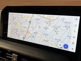 純正12インチディスプレイオーディオ搭載。フルセグTV、Bluetoothお楽しみいただけます。