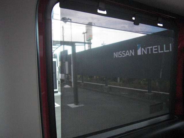 スライドドアサンシェイド