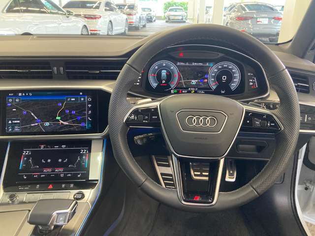 Audi認定中古車ならではのクオリティ！高度な訓練・教育を受けたAudi専門のメカニックがご納車前に専用テスターを使った、100項目にも及ぶ精密な点検・整備を行います　TEL04-7133-8000 担当　 ：　 佐藤/宮澤