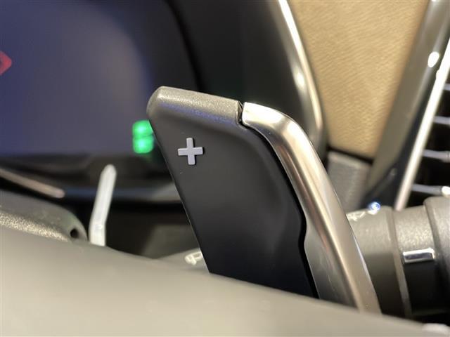LIBERALAは、輸入車選びの新たなスタイルを提案するインポート・セレクト・ブランドです。オーナー様となる方がクルマから直接感じる感性を第一にした、最良の一台との出会いをコーディネートいたします。