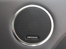 MERIDIANは英国のプレミアムオーディオブランドです。重低音から高音域までしっかりと再現でき、コンサートのような臨場感溢れる音響空間を実現します。どうぞ店頭にてご体感ください。