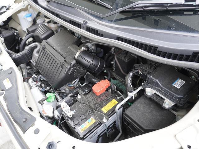 【エンジンルーム】スズキ自販島根では、末永く安心して乗って頂ける様に整備のスペシャリストがしっかり点検・整備して納車いたします。スズキ自販島根は県内9店舗で皆様のご来店お待ちしております。