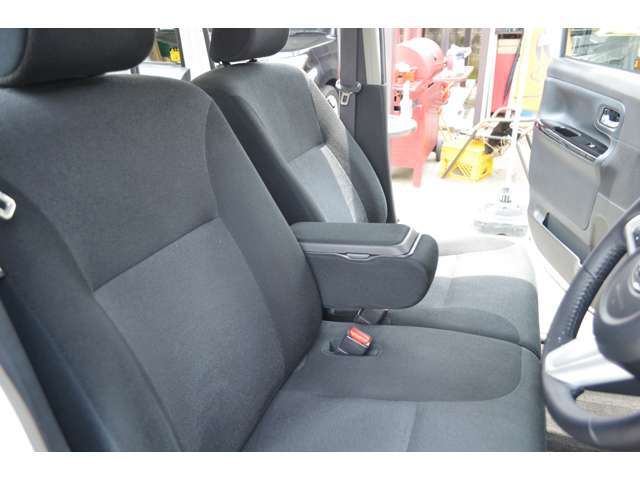 コンパクトでとても運転しやすいお車です！