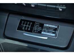 車両スペックも記載ある一台でございます。