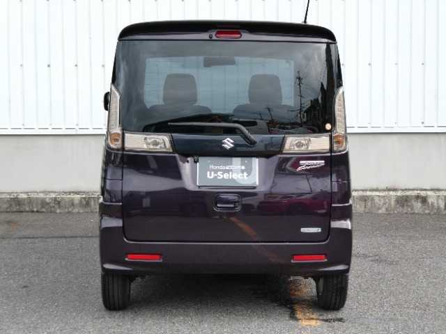 とにかくアットホーム。用事は無いけど、ついつい立ち寄りたくなる、そんなお声をよく頂きます。 当店スタッフもおしゃべり大好き。どうしたらお客様が、より楽しんでいただけるか、目指すはお客様ご満足度日本一！